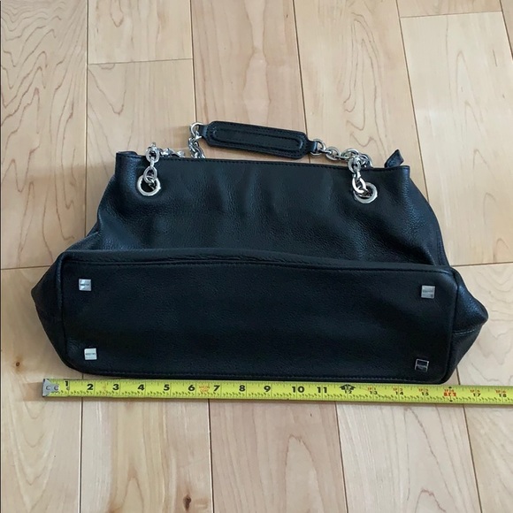 Genuine Leather Danier Handbag - Picture 7 of 8